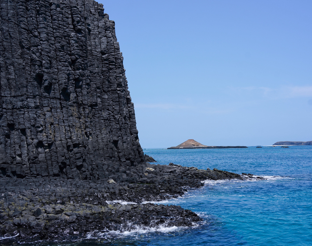 澎湖一日遊｜澎湖東海跳島之旅，海上秘境藍洞牛奶湖，珊瑚礁釣魚浮潛，餵海鷗，海上獨木舟/SUP，還有船長漁家料理！ @瑪姬幸福過日子