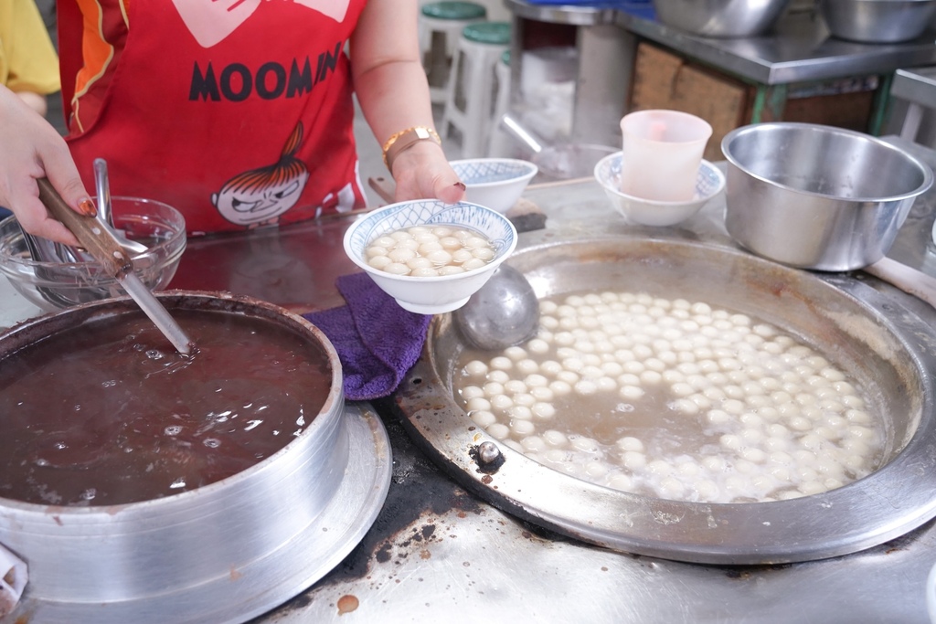 宜蘭羅東｜羅東紅豆湯圓，羅東在地人推薦紅豆湯圓，60年老店紅豆湯好香好濃，湯圓QQ！CP值超高！ @瑪姬幸福過日子