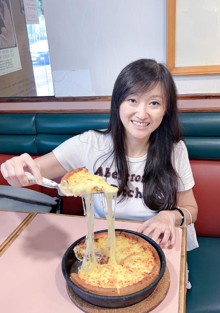 【國父紀念館美食】 蘇阿姨比薩屋，PIZZA炸雞超好吃，超人氣熱門排隊店，疫情期間可外帶外送（內有菜單） @瑪姬幸福過日子