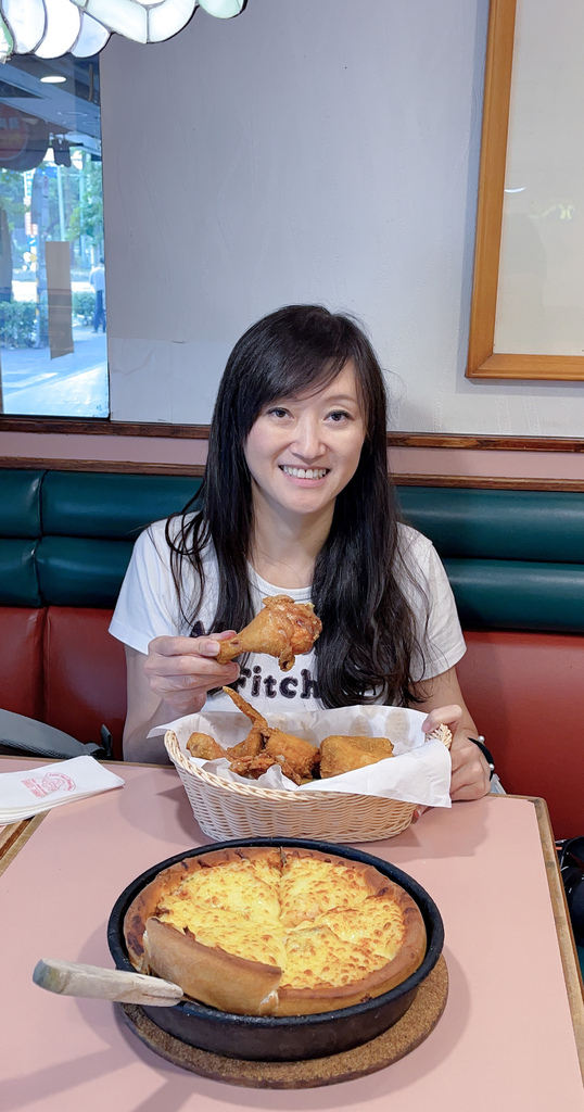 【國父紀念館美食】 蘇阿姨比薩屋，PIZZA炸雞超好吃，超人氣熱門排隊店，疫情期間可外帶外送（內有菜單） @瑪姬幸福過日子