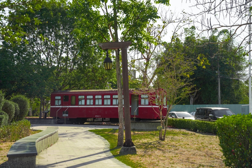 嘉義阿里山森林鐵路車庫園區，鐵道迷的最愛，嘉義親子景點，蒸汽火車超好拍！ @瑪姬幸福過日子