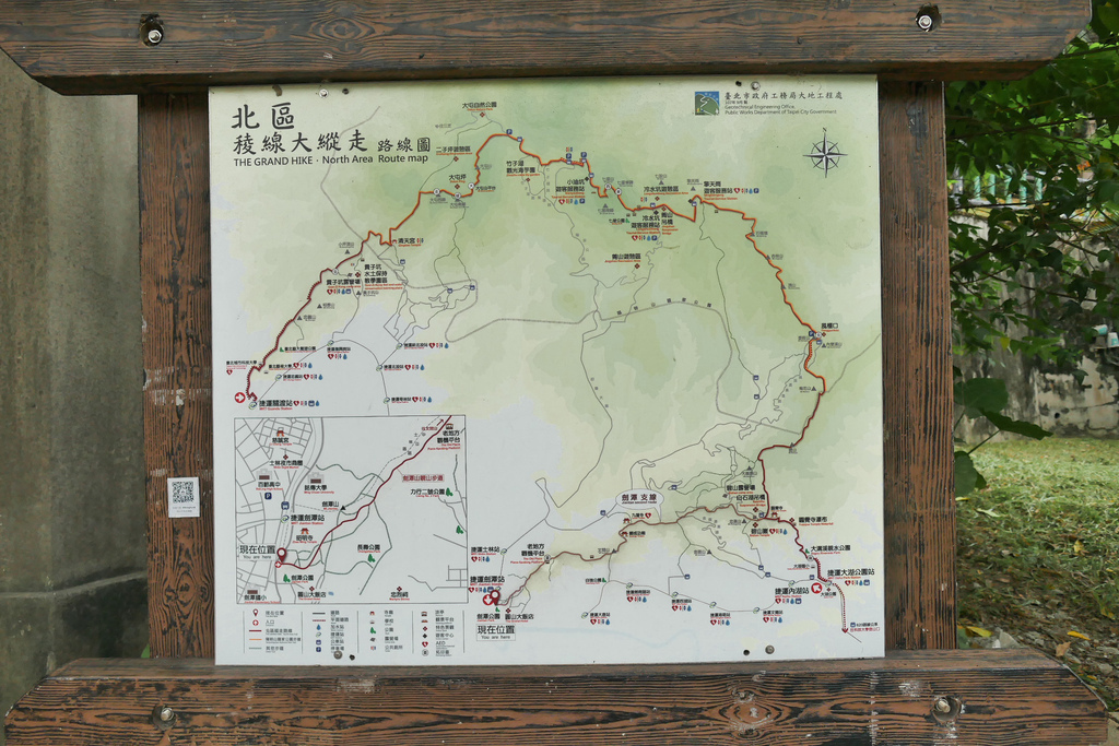 台北劍潭山親山步道，老地方觀機平台，180度鳥瞰市景看飛機，捷運劍潭站市中心旁的步道！ @瑪姬幸福過日子