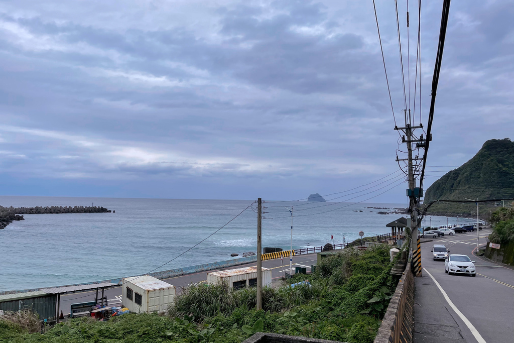 基隆外木山啾啾咖啡廳，直接面海第一排，海景超美 @瑪姬幸福過日子