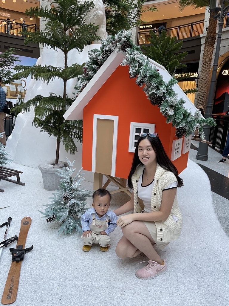 2021台北BELLAVITA貴婦百貨聖誕節 ，白雪之戀 冬日渡假村 ，信義區耶誕必拍，北歐風雪地超好拍，市政府站＠瑪姬幸福過日子 @瑪姬幸福過日子