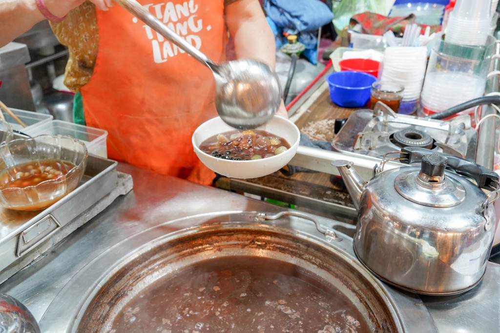 金山老街一日遊，金山老街美食推薦，跟著在地人這樣吃，吃鴨肉，芋圓王，必吃必買美食伴手禮一次看，交通停車場資訊！ @瑪姬幸福過日子